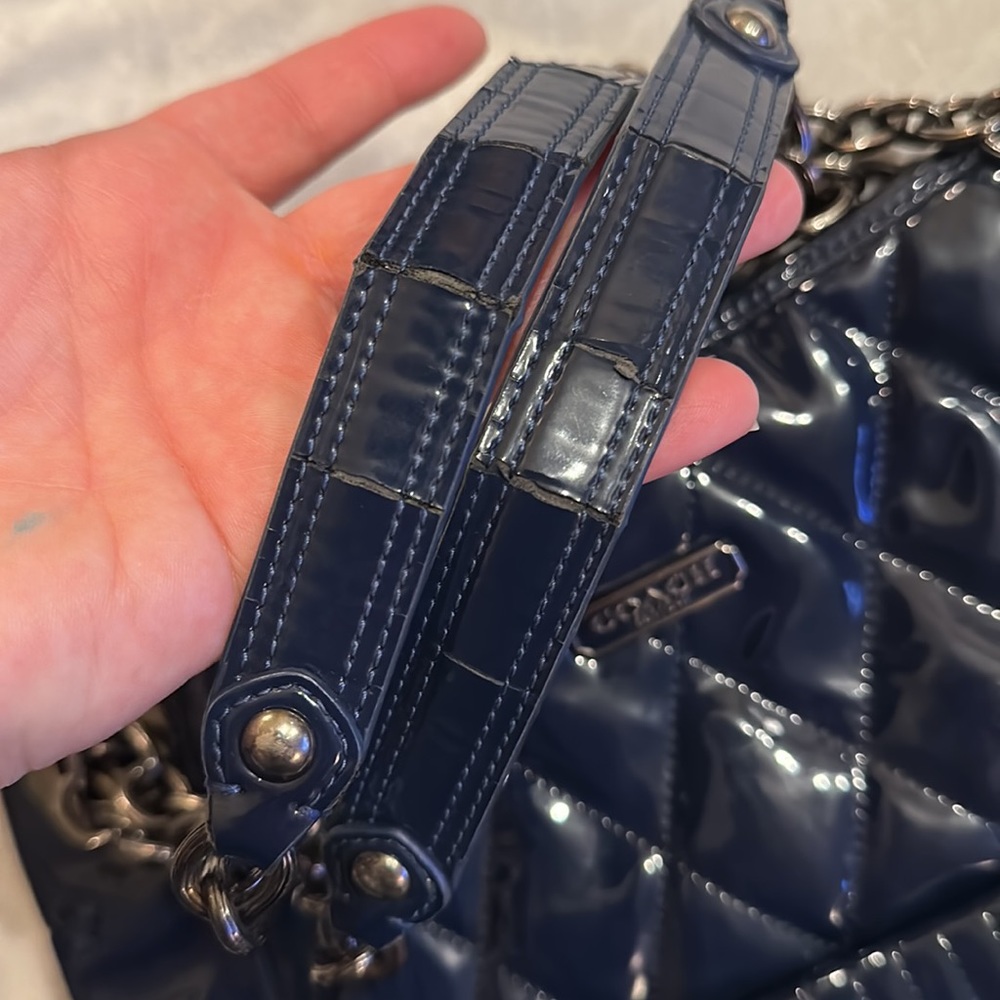 Coach poppy liquid glass navy two way - Picture 6 of 17